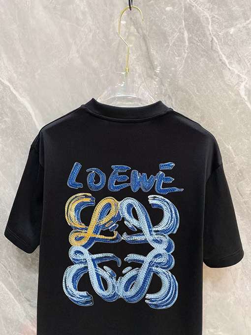 ロエベ新しい半袖Tシャツ