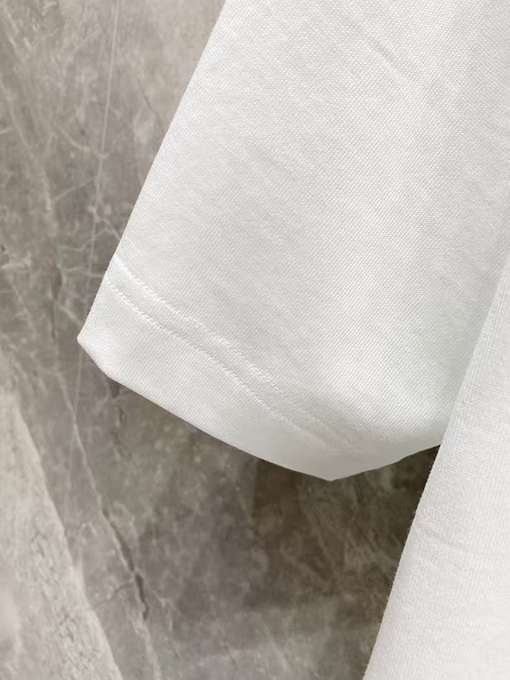 ロエベ新しい半袖Tシャツ