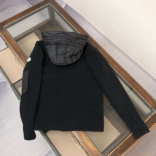 モンクレールMONCLERスーパーコピーウールパッチニットダウンジャンパー