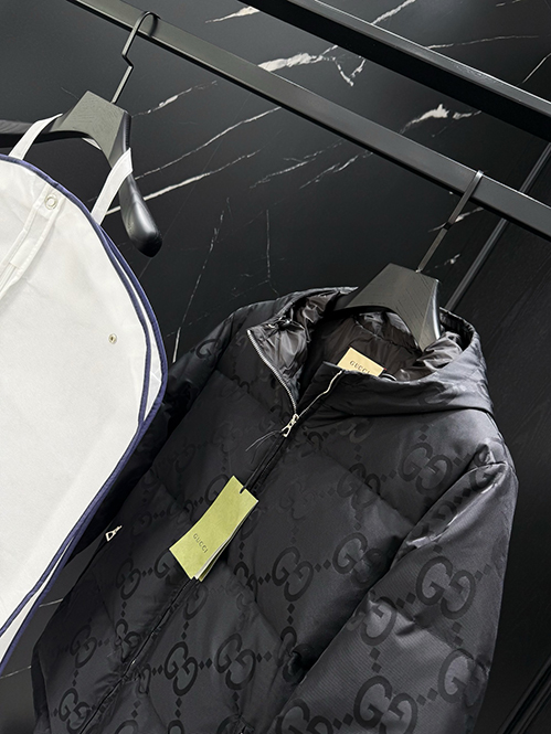 グッチ GGキャンバススーパーコピー 高級ダウン