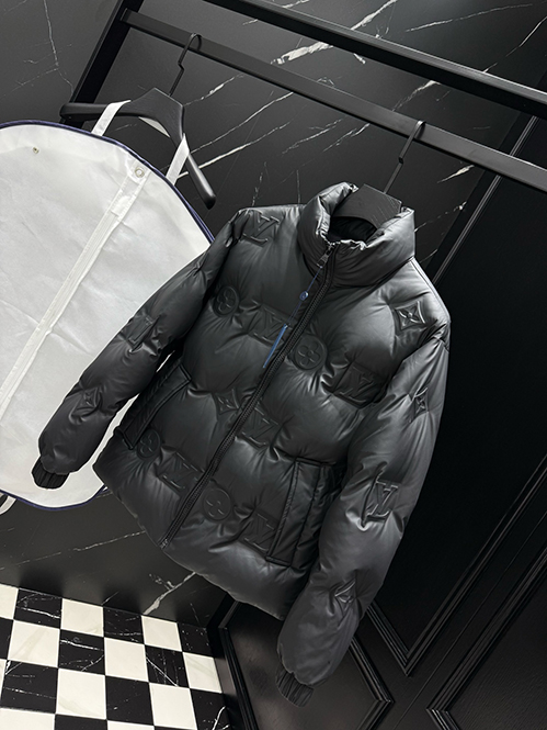 ルイ・ヴィトンスーパーコピー パディングダウンホワイトダックダウン 超柔らかい