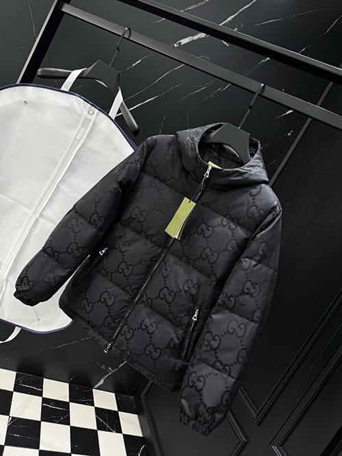 グッチ GGキャンバススーパーコピー 高級ダウン