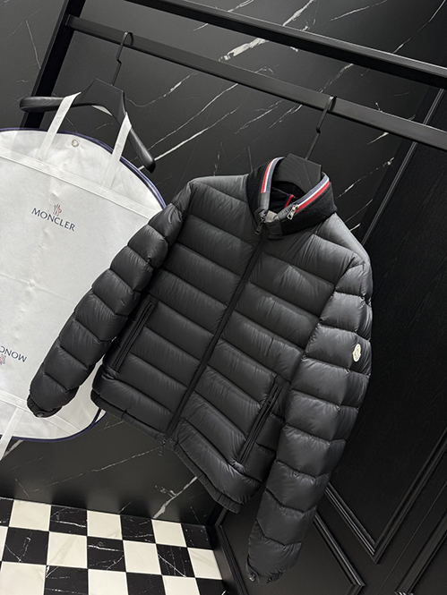 モンクレールスーパーコピーのブラックフライデー