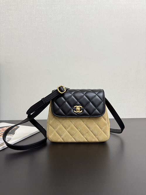 シャネル スーパーコピーキャビア クラシック スモール フラップバッグ