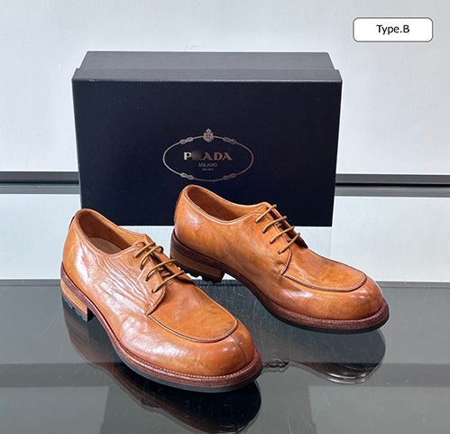 プラダ スーパーコピーメンズ ブラッシュドレザー ローファー