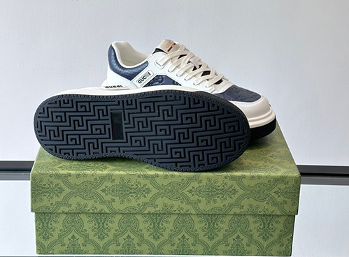 グッチ スーパーコピーGG メンズ ロゴ スニーカー