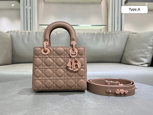 ディオール スーパーコピーラムスキン レディディオールバッグ ミディアム