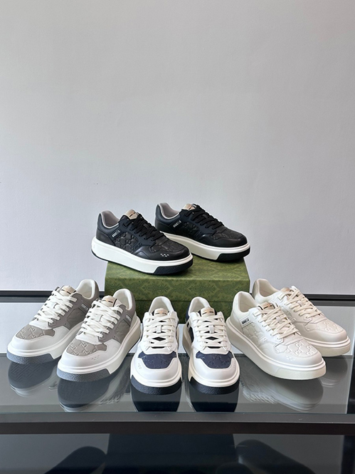 グッチ スーパーコピーGG メンズ ロゴ スニーカー