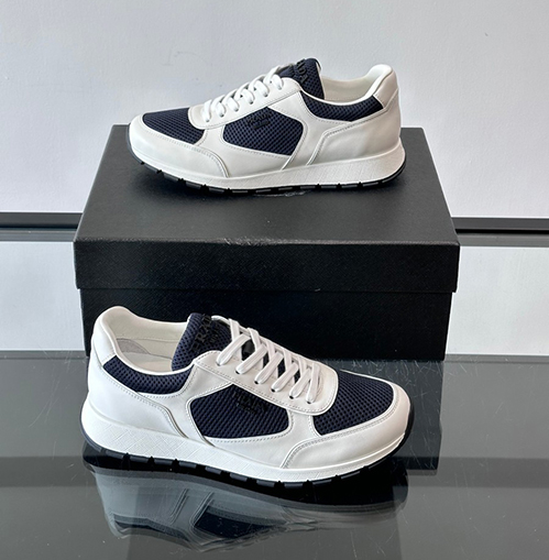 プラダ スーパーコピーメンズ プラックス 2.0 リナイロン＆スエード スニーカー