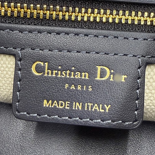 ディオールスーパーコピー スターバケットバッグ