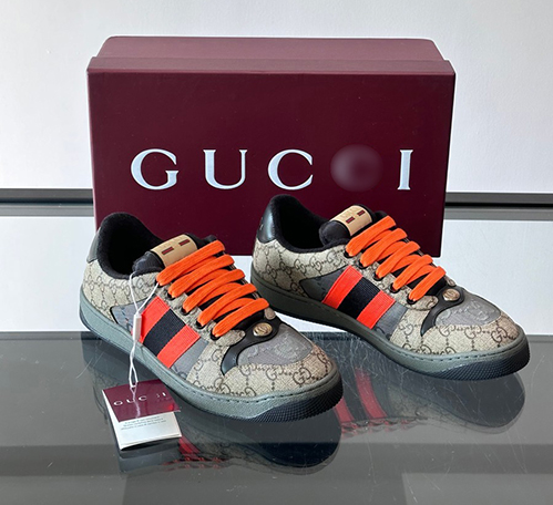 グッチ スーパーコピーGGスプリーム スター スニーカー