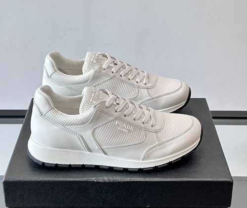 プラダ スーパーコピーメンズ プラックス 2.0 リナイロン＆スエード スニーカー