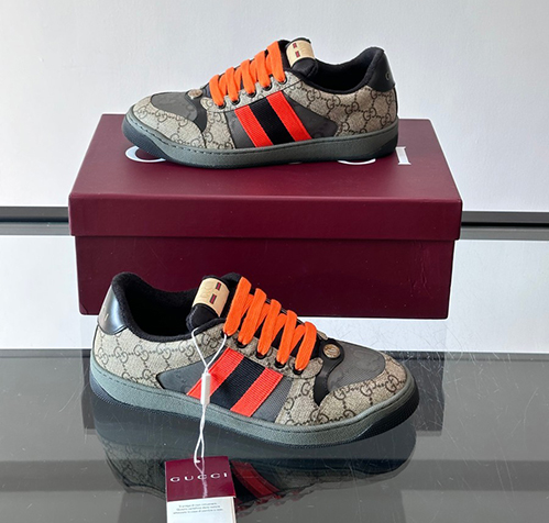 グッチ スーパーコピーGGスプリーム スター スニーカー