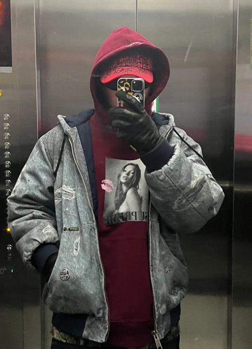 シュプリームシンプルなジャケット