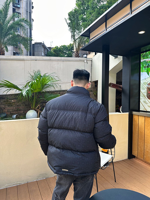 クロムハーツスーパーコピー中綿入りで保温性に優れ