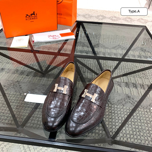 エルメスメンズ シューズ足にフィットしやすい美しいラスト（木型）設計