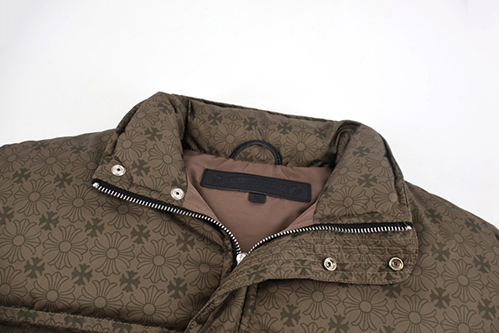 クロムハーツスーパーコピー中綿入りで保温性に優れ