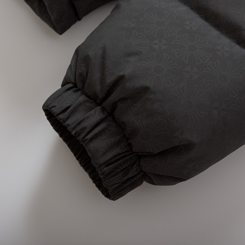 クロムハーツスーパーコピー中綿入りで保温性に優れ