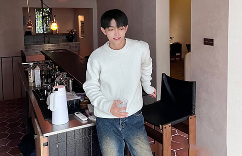 ボッテガ・ヴェネタスーパーコピー対応のニットセーター