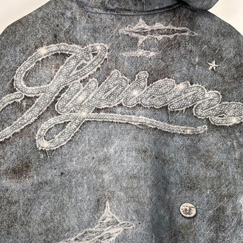 シュプリームシンプルなジャケット