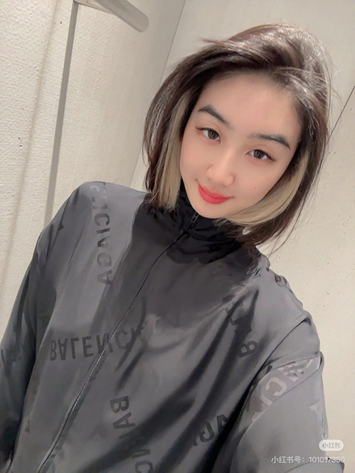 バレンシアガスーパーコピー ジャケット軽量で耐久性