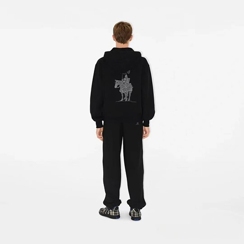 バーバリースーパーコピーらしい上品さとカジュアル