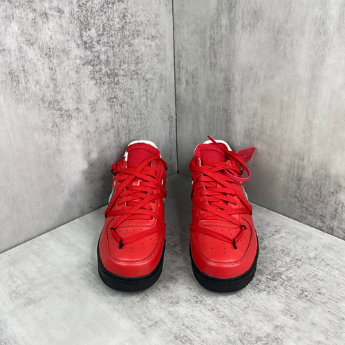 ナイキ &times; オフホワイト メンズ スニーカーレッド