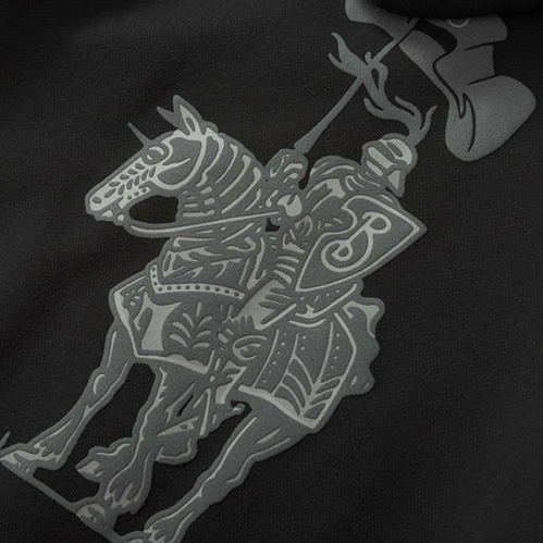 バーバリースーパーコピーらしい上品さとカジュアル