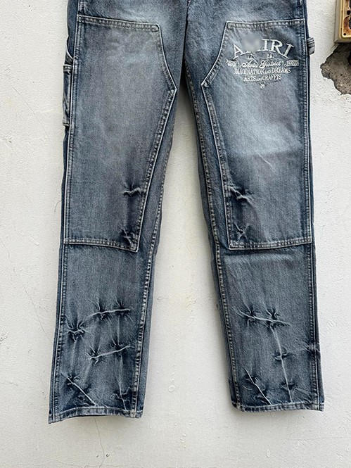 アミリ デニムパンツ個性を重視