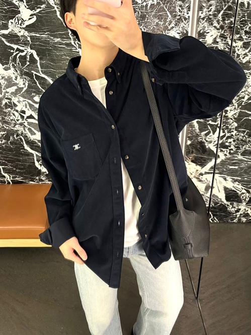 セリーヌスーパーコピー男女問わず取り入れやすい