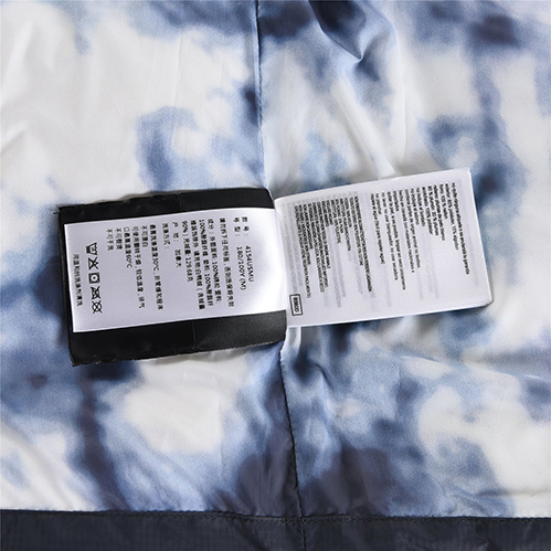 カナダグーススーパーコピー風のデザイン