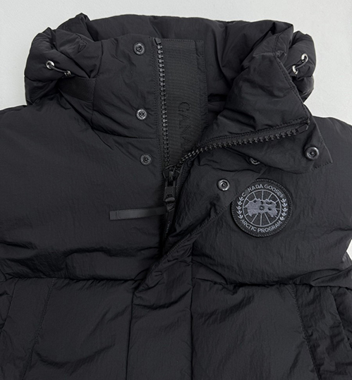 カナダグース 秋冬 ダウンスウェットやニット