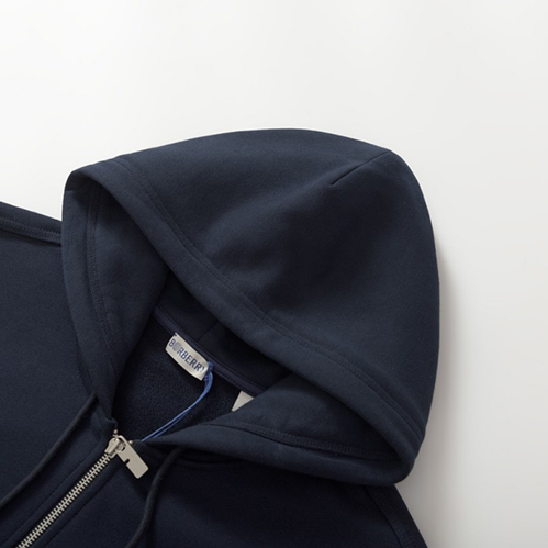 バーバリースーパーコピーらしい上品さとカジュアル