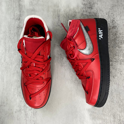 ナイキ &times; オフホワイト メンズ スニーカーレッド