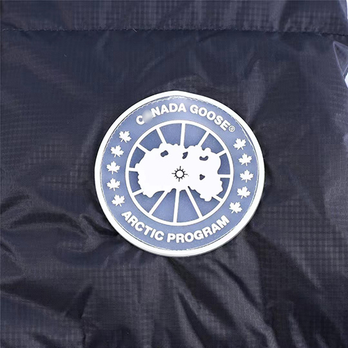 カナダグーススーパーコピー風のデザイン