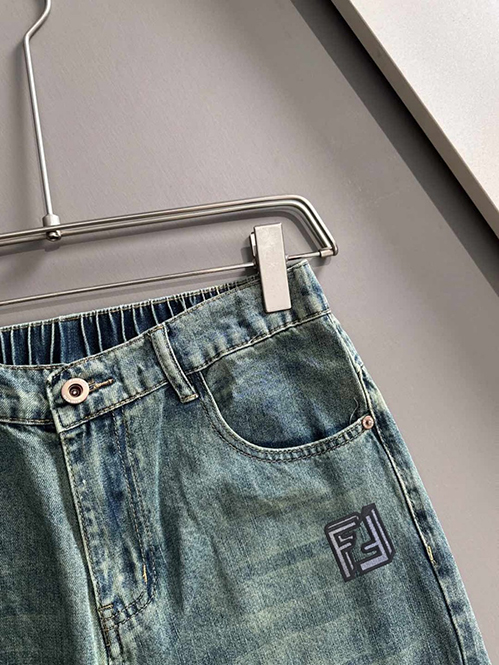 フェンディスーパーコピー デニムパンツデイリー使い