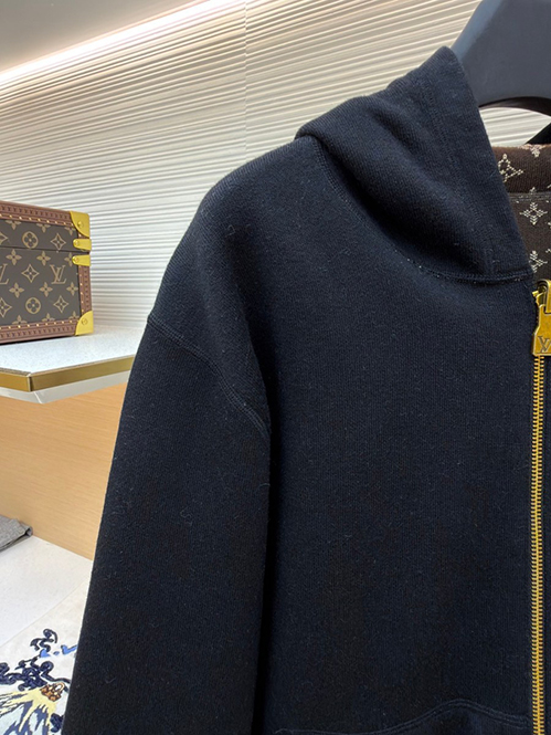 ルイ・ヴィトンスーパーコピー 両面仕様 ジャケットアウターモノグラム