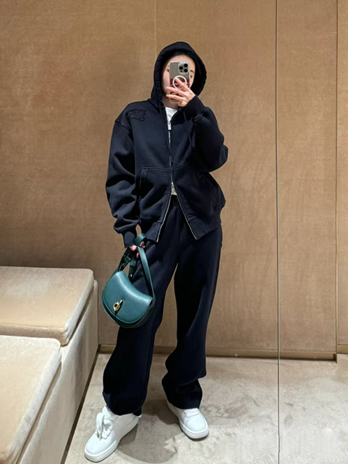 バーバリースーパーコピーらしい上品さとカジュアル