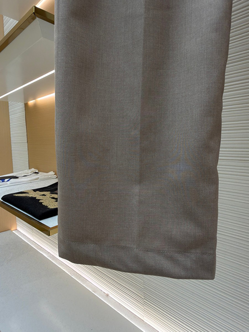 ルイ・ヴィトンスーパーコピー スウェットパンツスリムシルエット