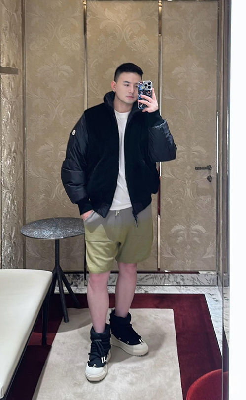 モンクレールスーパーコピー風デザイン