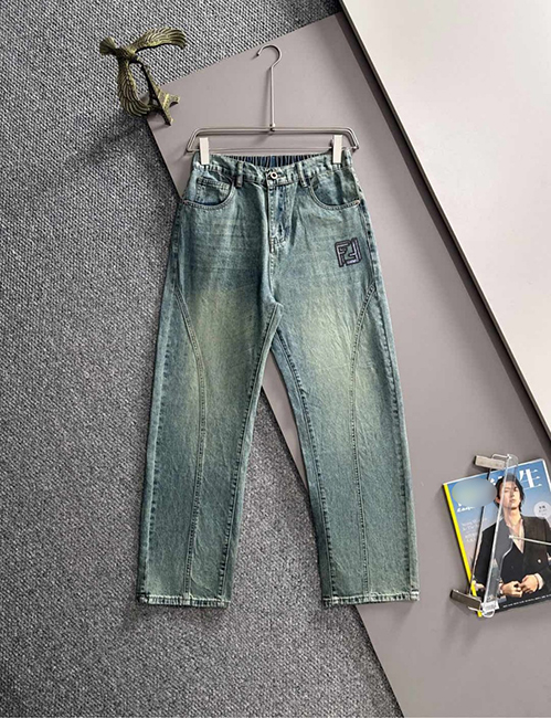 フェンディスーパーコピー デニムパンツデイリー使い