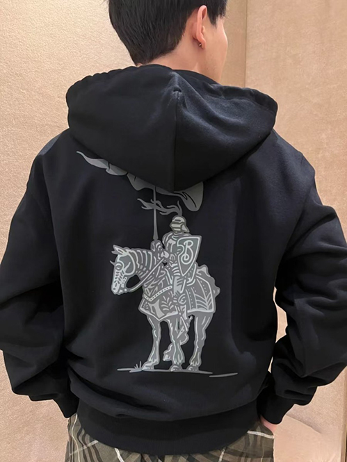 バーバリースーパーコピーらしい上品さとカジュアル