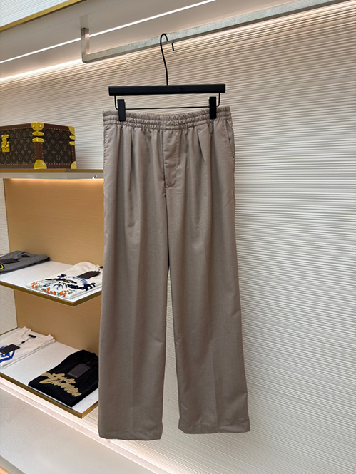 ルイ・ヴィトンスーパーコピー スウェットパンツスリムシルエット