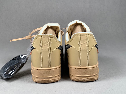 ナイキ &times; オフホワイト メンズスニーカースポーティー