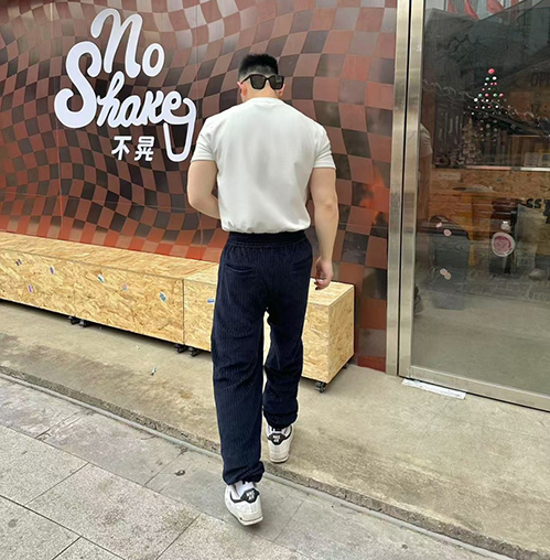 フェンディスーパーコピー スウェットパンツ快適な穿き心地