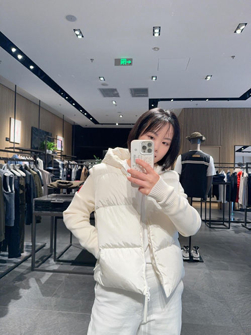 カナダグーススーパーコピーカジュアルからタウン