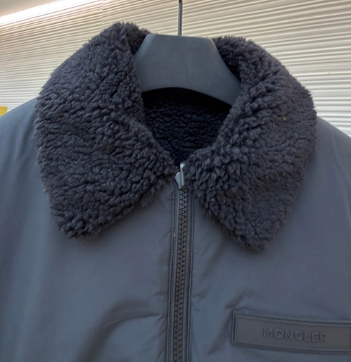 モンクレールスーパーコピー風デザイン