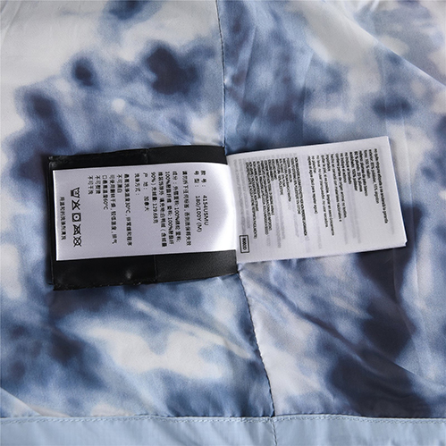 カナダグーススーパーコピー風のデザイン