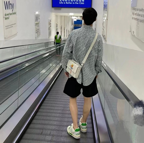 ディオール スーパーコピーメンズ／レディース シャツ清潔感のあるデザイン