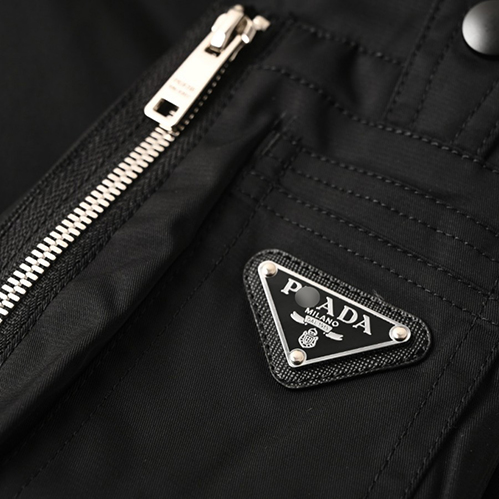 プラダスーパーコピー ダウンジャケット アウターボンバージャケットMA-1タイプ